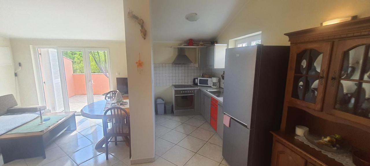 Apartments Ivanka G Malinska Extérieur photo