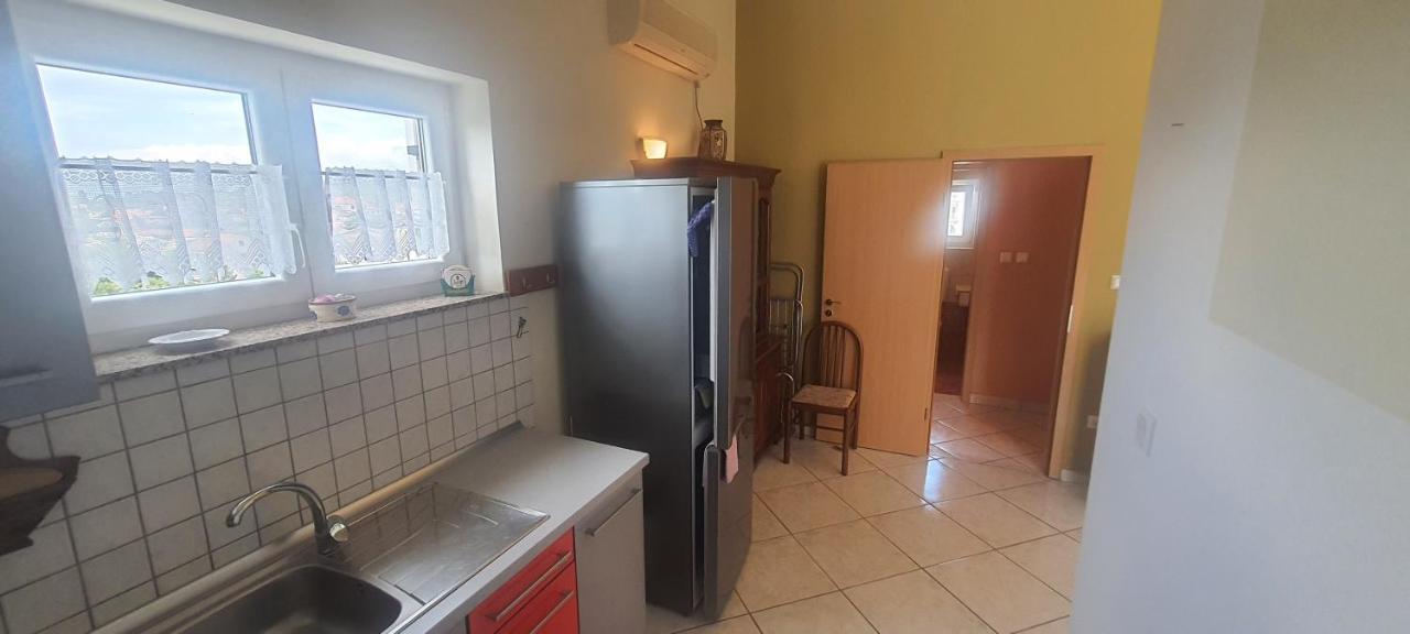 Apartments Ivanka G Malinska Extérieur photo
